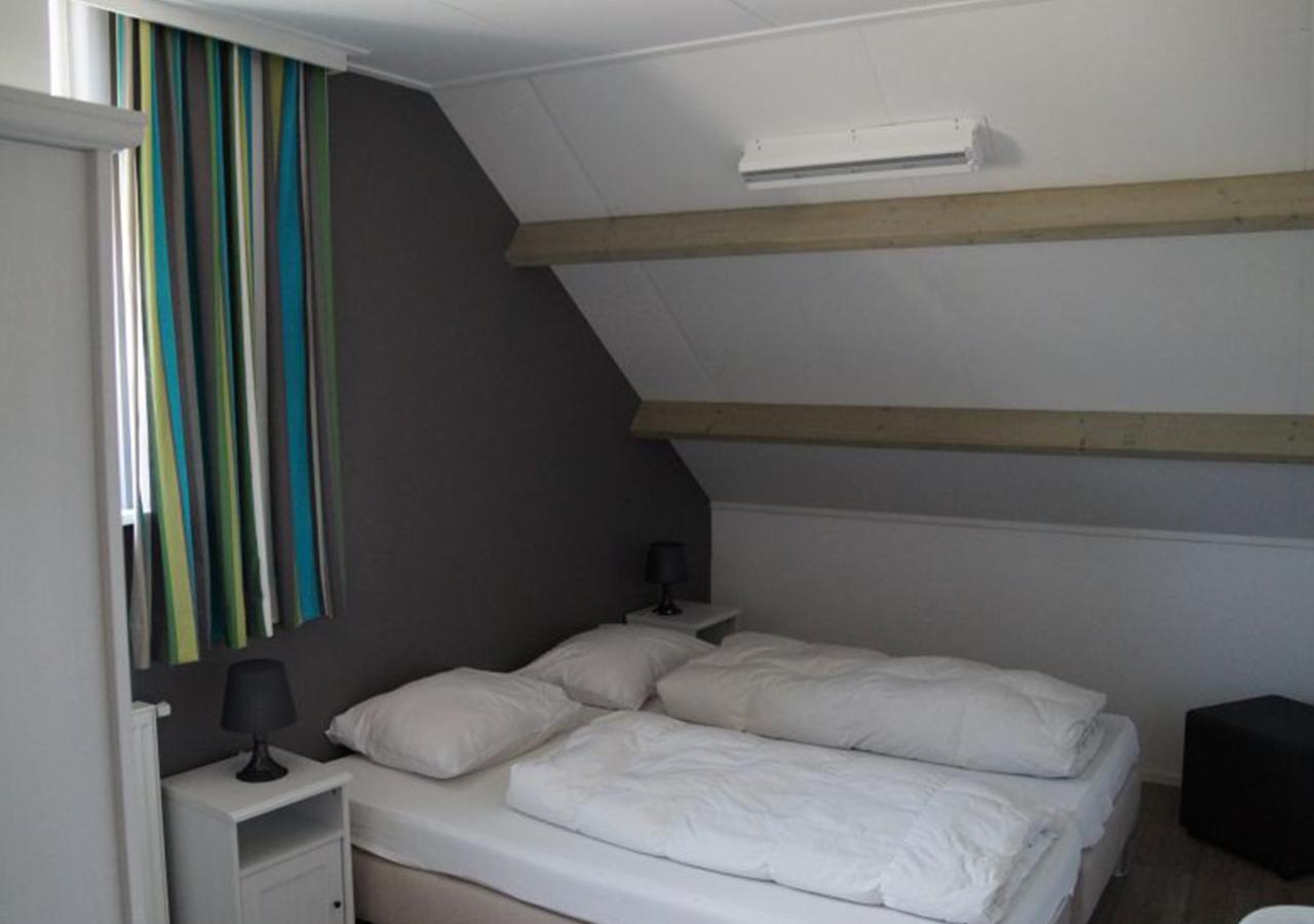 Vakantiehuizen Hofstede Elzenoord Vrouwenpolder Phòng bức ảnh